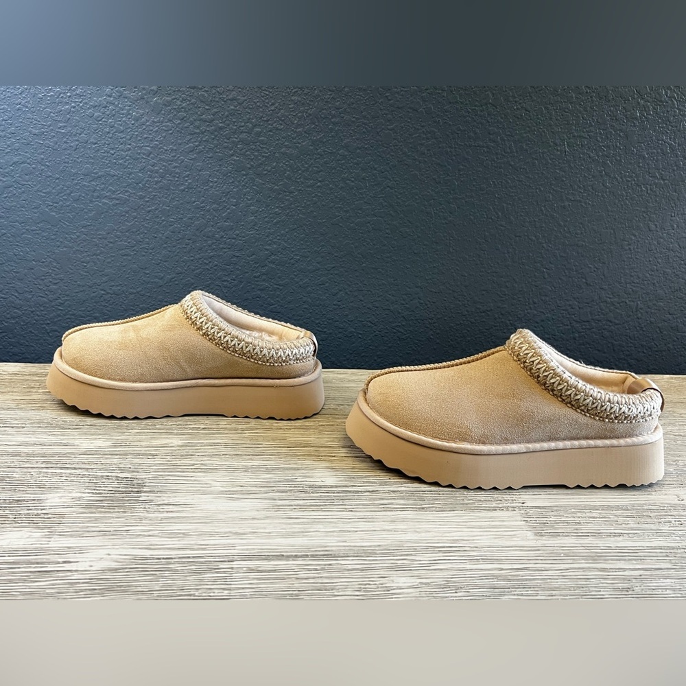 NEW!!! Altar'd State Matisse Cloud Tan Mules with Braided Trim